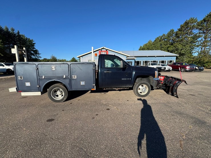 2008-chevrolet-3500hd-image-6