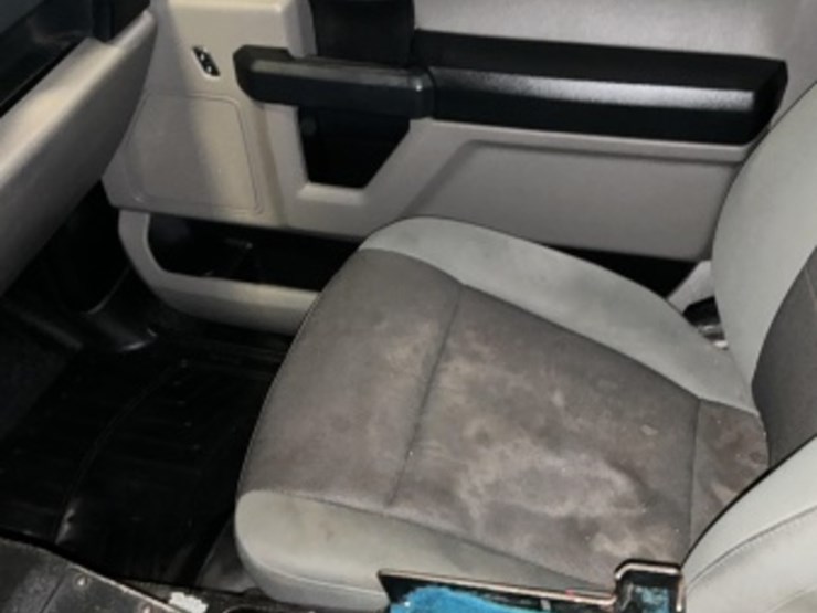 2019-ford-f150-image-21
