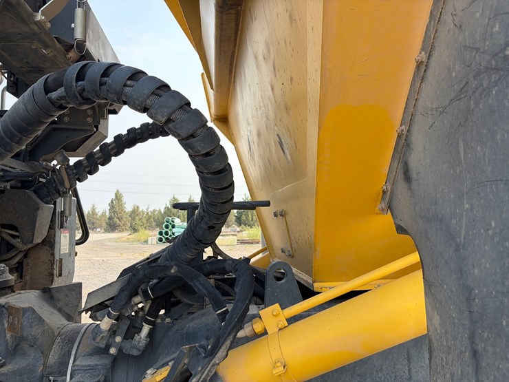 2018-komatsu-hm400-5-image-60