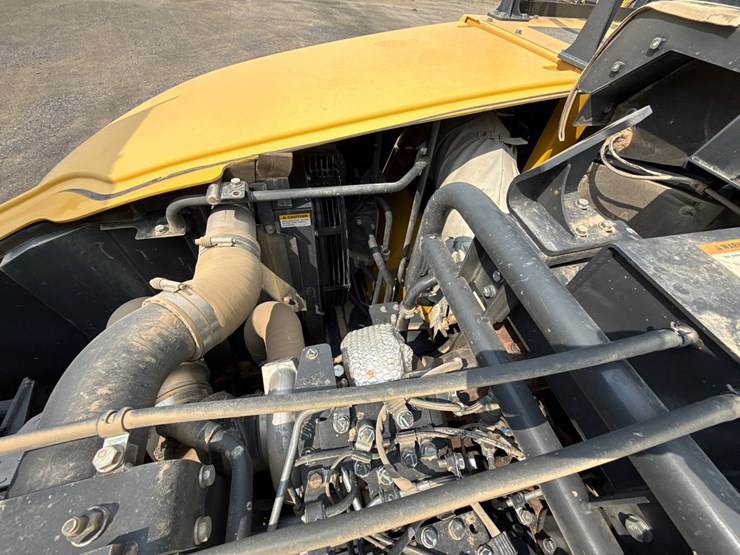 2018-komatsu-hm400-5-image-31