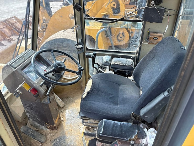 komatsu-wa500-1le-image-89