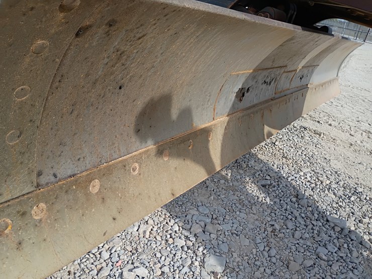 2008-deere-670d-image-39