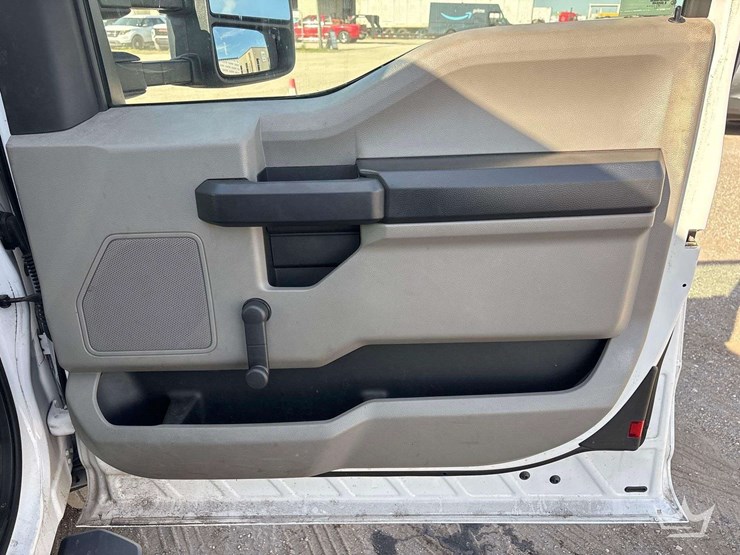 2017-ford-f250-image-23