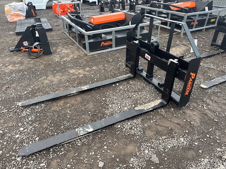#6000-•-pabreak-60"-skid-steer-pallet-forks-image-1