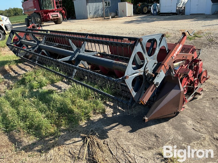 1991-case-ih-1020-image-1