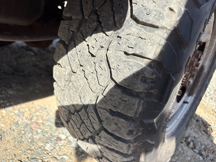 2014-ford-f350-image-65