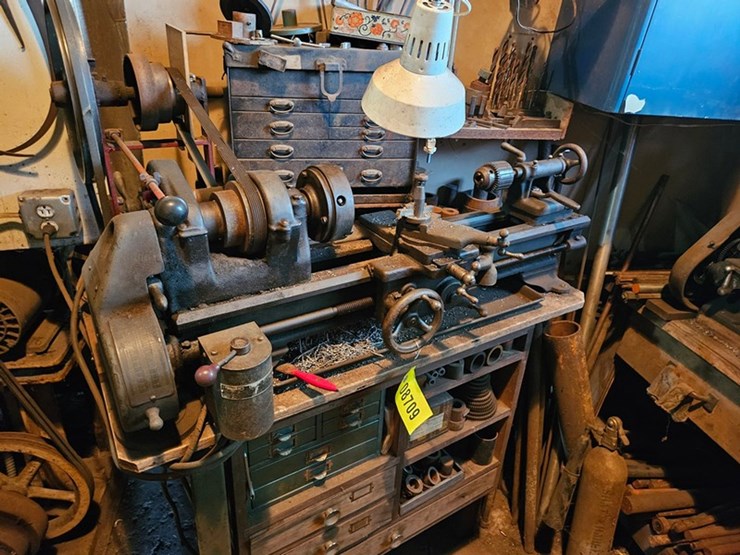 #8709-•-antique-lathe-image-9