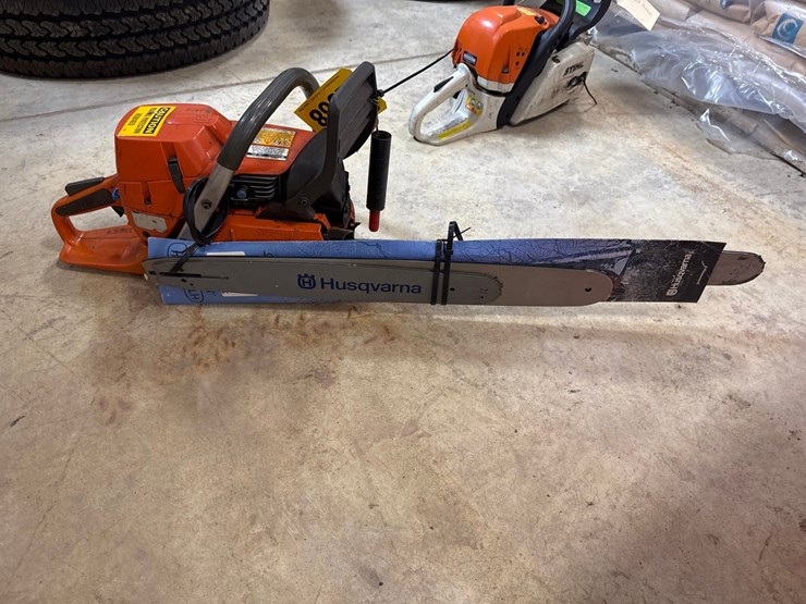 #2868-•-husqvarna-385xp-chainsaw-image-2