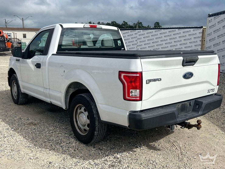 2017-ford-f150-image-4