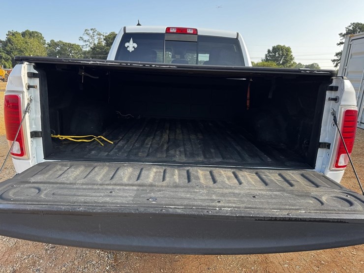 2014-dodge-1500-image-6