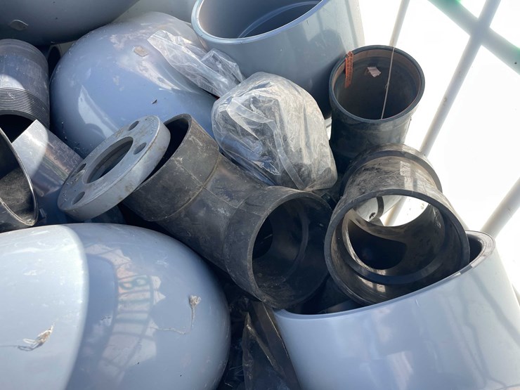#4020-•-ibc-of-plastic-pipe-fittings-(09)-image-9