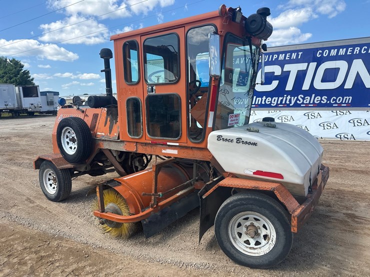 2010-broce-rjt350-image-7