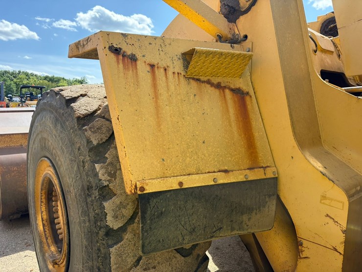 komatsu-wa500-1le-image-9