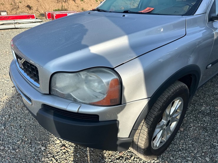 2004-volvo-xc90-image-9