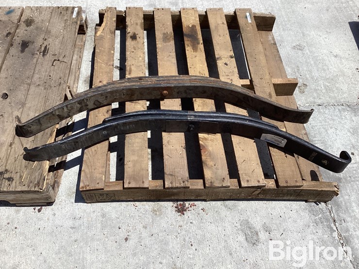 hutch-leaf-springs-image-4