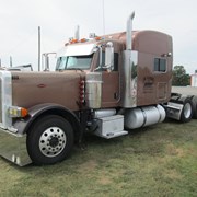 2006 PETERBILT 379