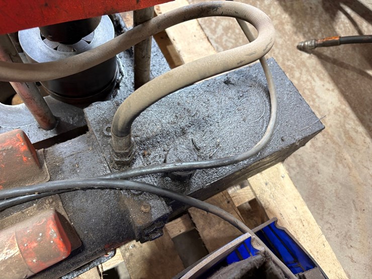 #3231-•-gates-power-crimp-707-hose-crimper-image-7