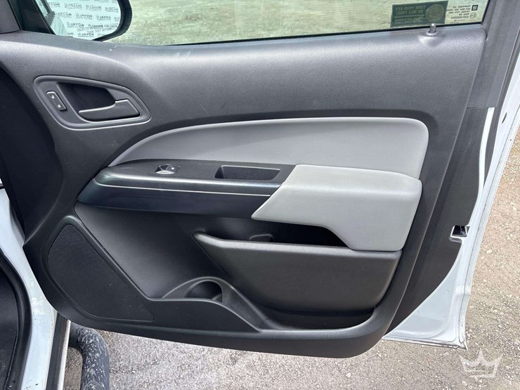 2018-chevrolet-colorado-image-26