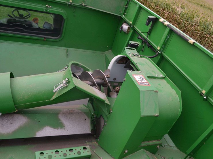 2012-john-deere-s550-image-62