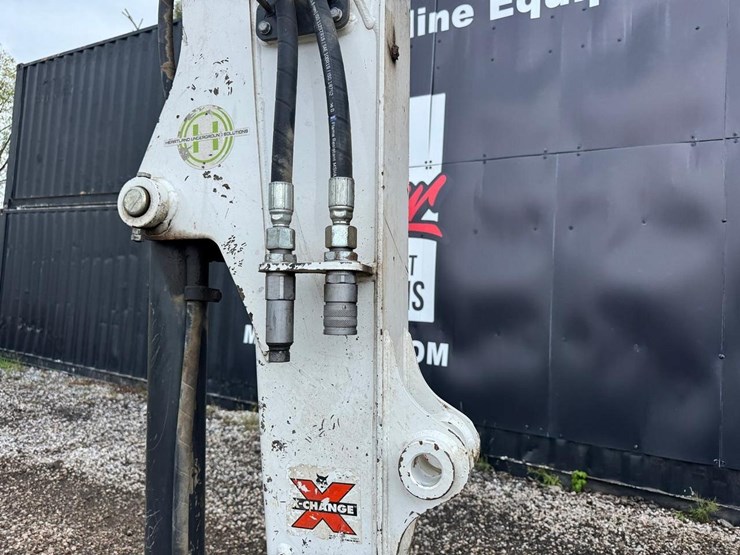 2023-bobcat-e35i-image-11