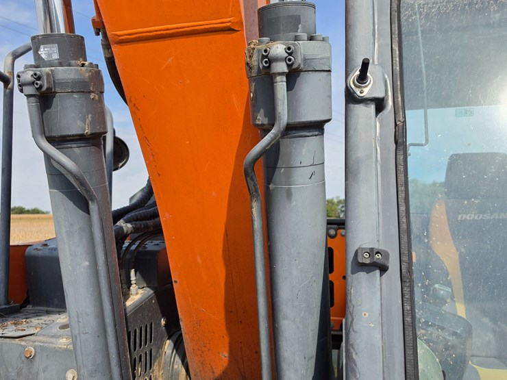 doosan-dx140-lcr-image-132