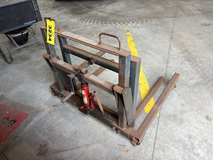 #3234-•-3-ton-wheel-jack-image-3