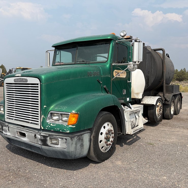 1996 CUMMINS M11
