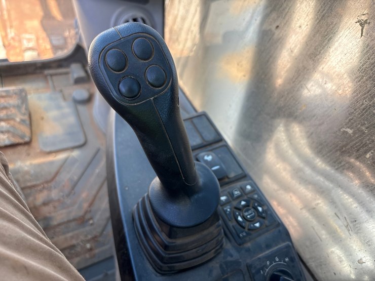 2020-volvo-ec480el-image-45