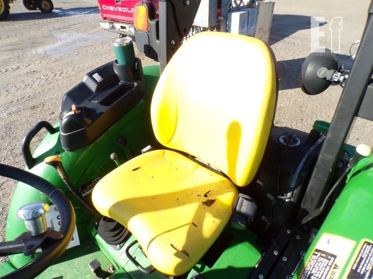 john-deere-5045e-image-6