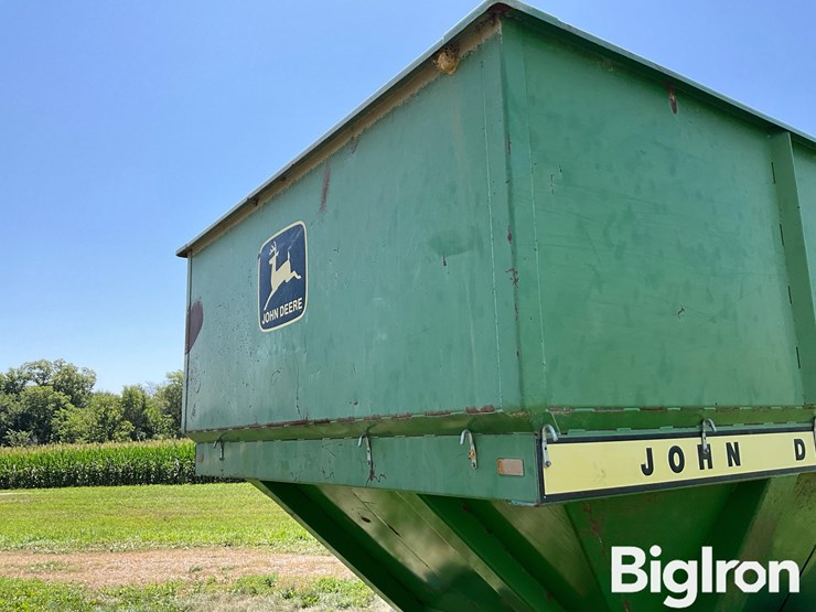 john-deere-1210a-image-15