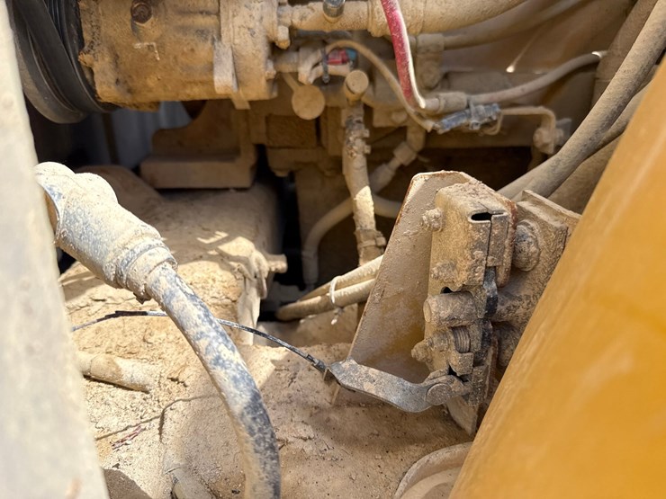 2010-caterpillar-980h-image-86