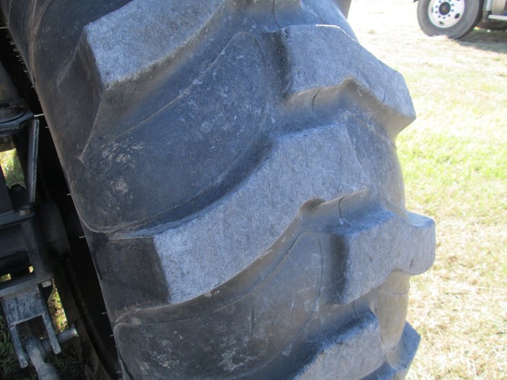 mahindra-2555-image-10