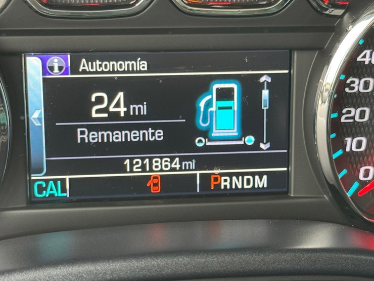 2015-chevrolet-silverado-1500-z71-image-35