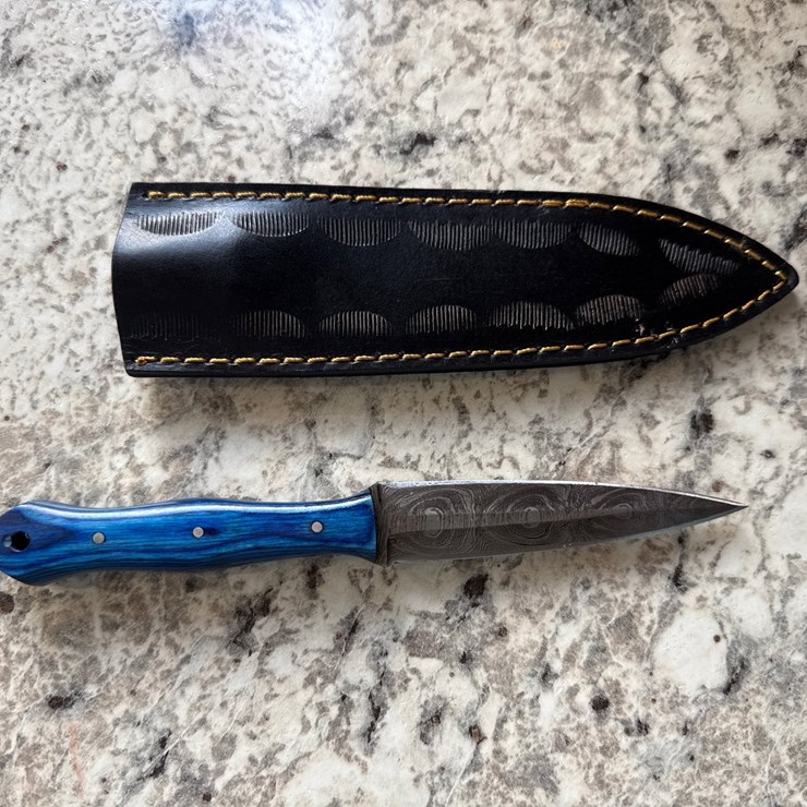 #1529 • Custom Damascus Blade Knife