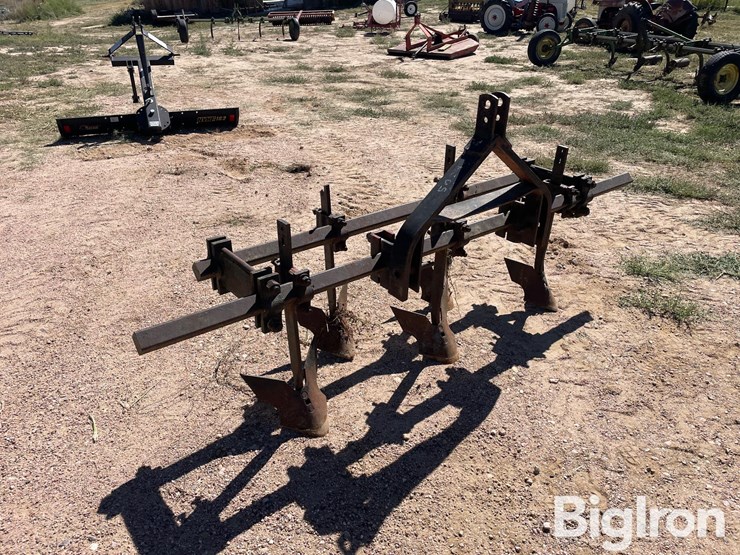 3-pt-cultivator-image-3