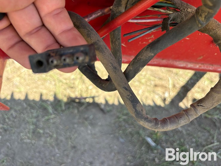 massey-ferguson-9120-image-14