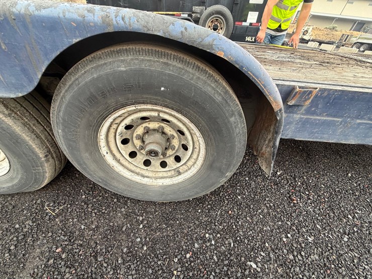 #2524-•-22'-tilt-bed-equipment-trailer-image-24