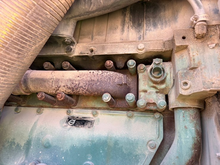 2004-volvo-l220e-image-46
