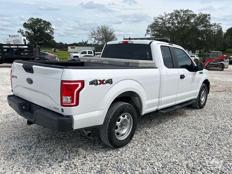 2016-ford-f150-image-3