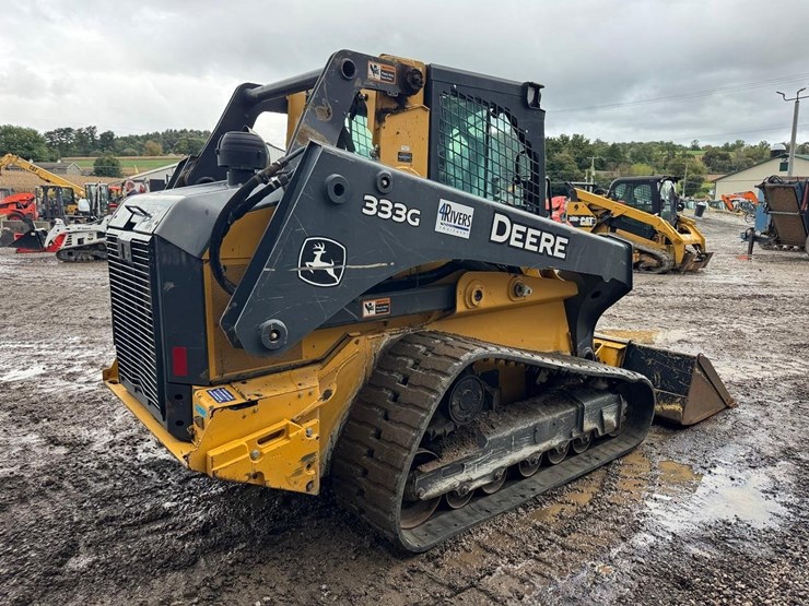 2019-deere-333g-image-6