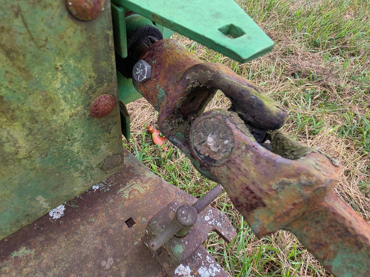 john-deere-14t-image-19