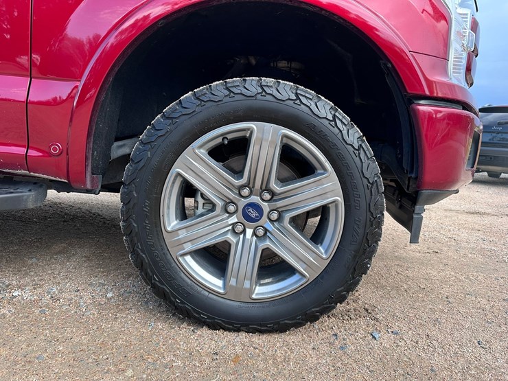 2019-ford-f150-lariat-image-39
