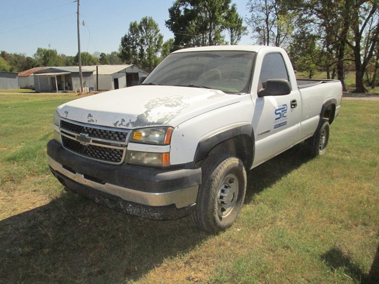 2007-chevrolet-2500hd-image-1