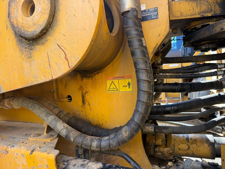 2017-caterpillar-988k-image-42