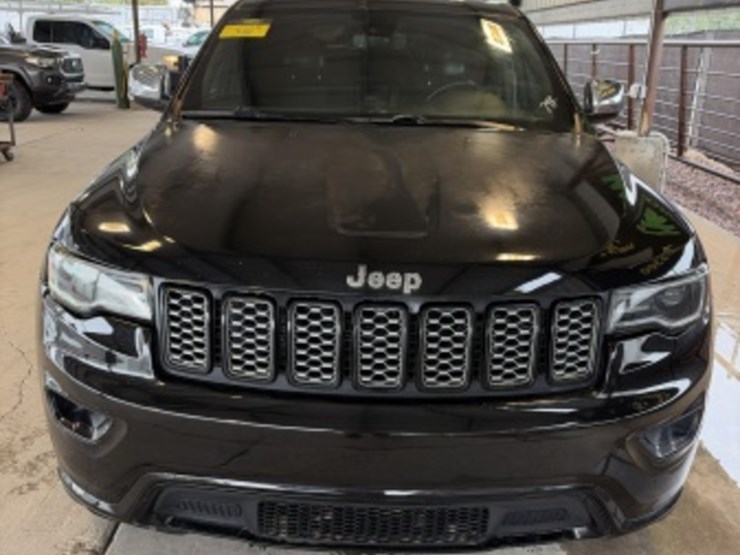 2019-jeep-cherokee-image-3