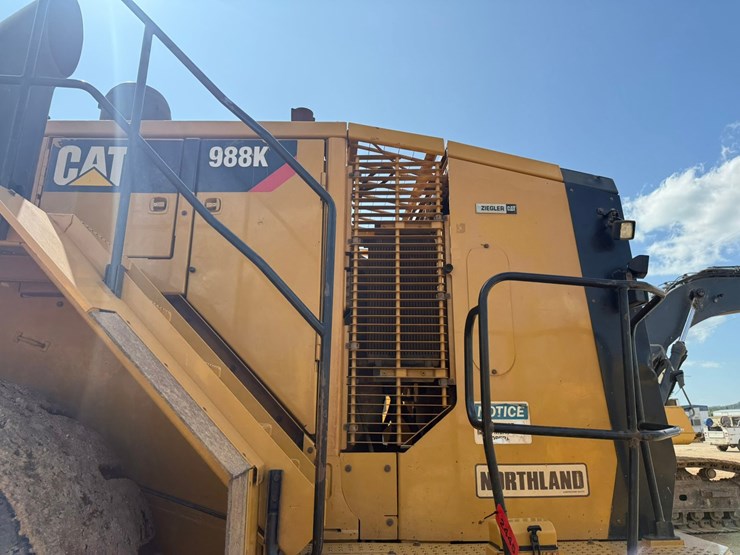 2017-caterpillar-988k-image-69