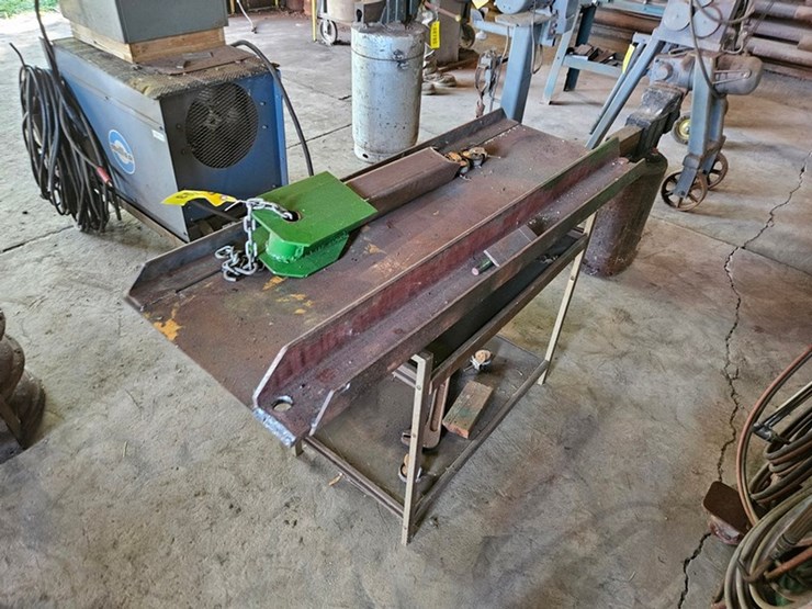 #8793-•-shop-bench-&-welding-jig-image-3