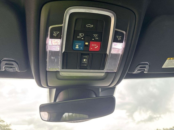 2019-dodge-1500-image-15