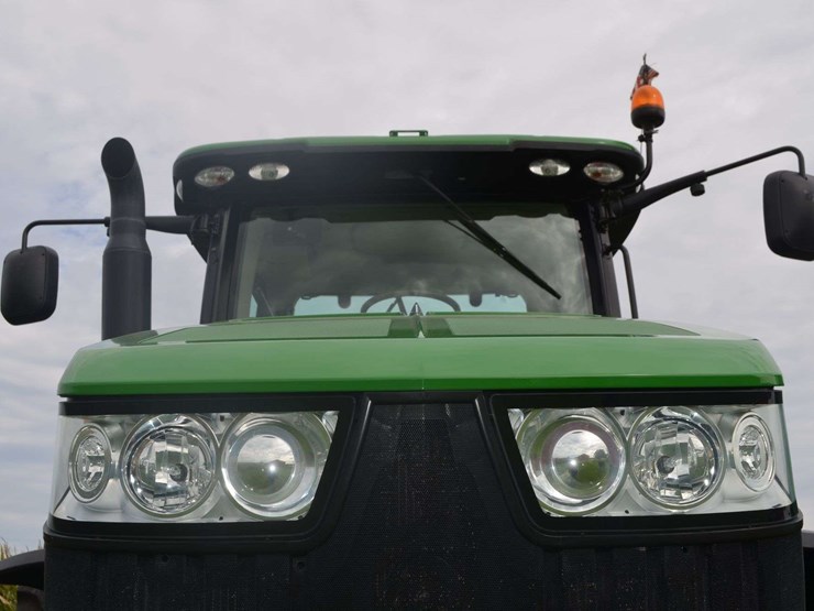 2011-john-deere-r-image-15