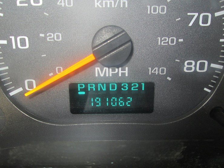 2005-gmc-topkick-c5500-image-30